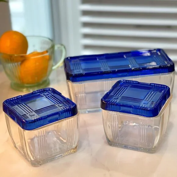 Vintage 1940s Hazel Atlas Refrigerator Dish Set (6 total pieces)